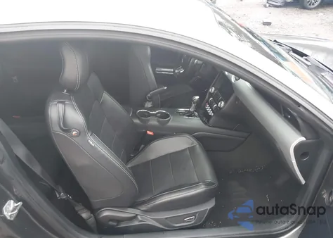 2015 Ford Mustang Ecoboost z USA, uszkodzony, nr VIN 1FA6P8TH2F5385536